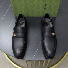 Gucci Leather Shoes